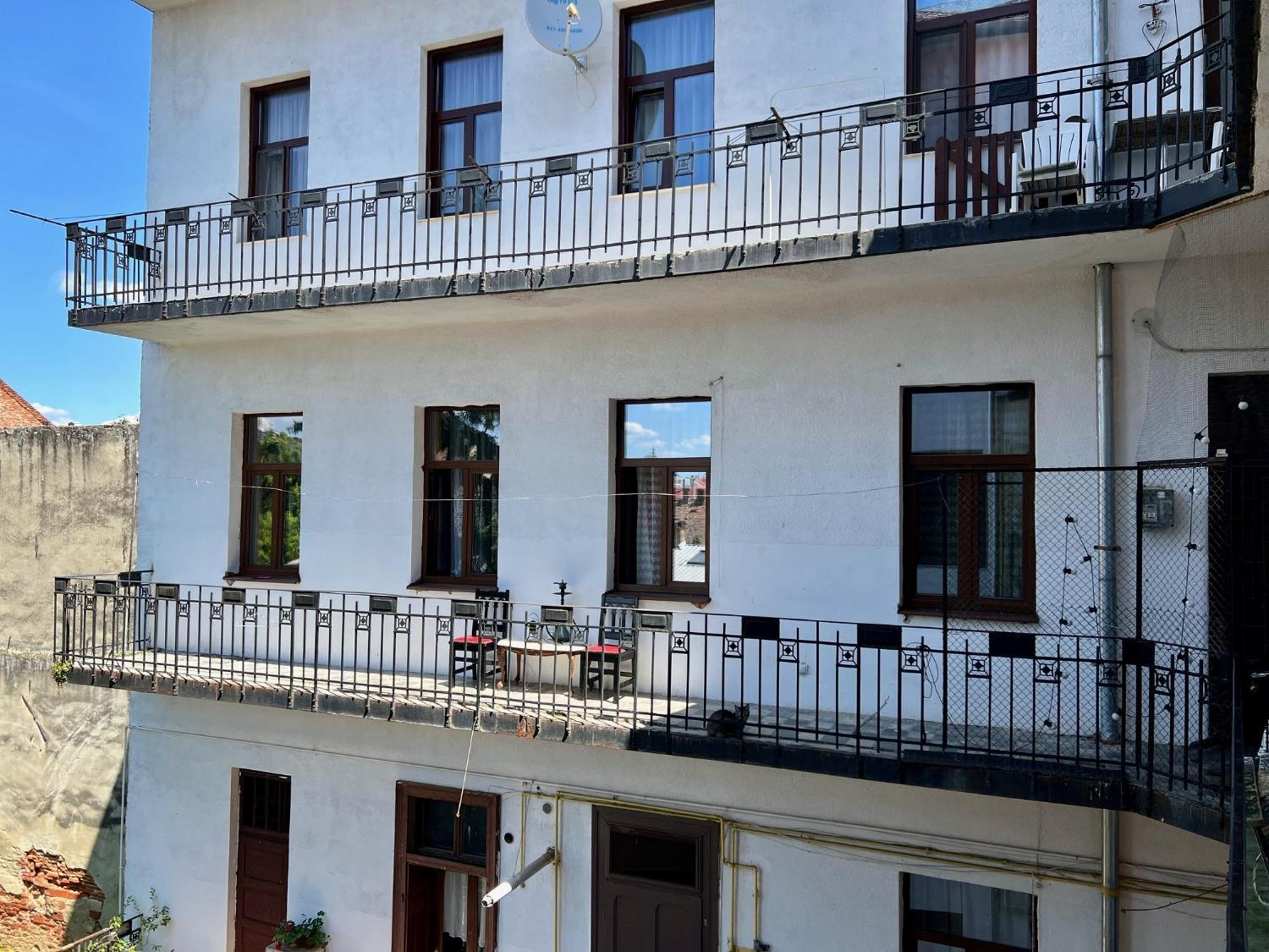 Classic Love Story In Old Cluj I Exterior photo