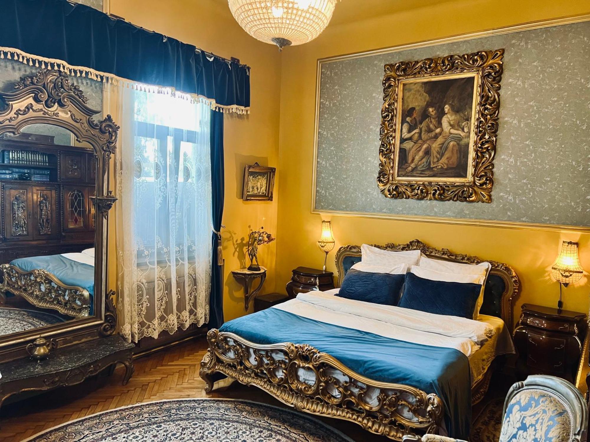Classic Love Story In Old Cluj I Exterior photo